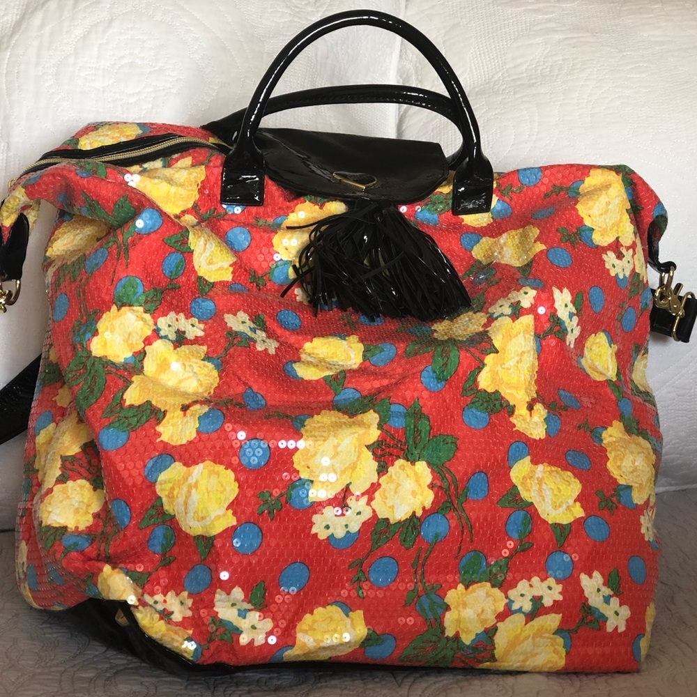 Awesome Betsey Johnson Yellow Rose Sequins Bag